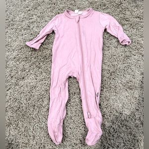 Kyte baby pink footed romper